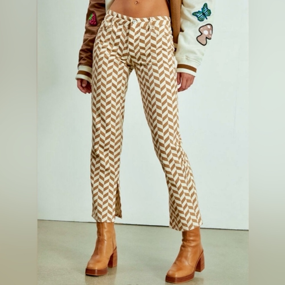 NWT PacSun Brown Chevron Low-Rise Straight Leg Jeans Women’s Size 25
